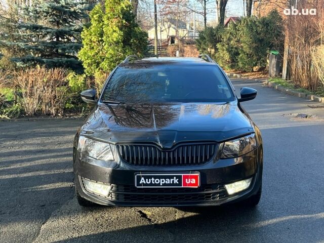 Черный Шкода Октавия, объемом двигателя 1.6 л и пробегом 227 тыс. км за 12790 $, фото 1 на Automoto.ua
