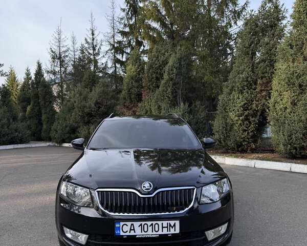 Чорний Шкода Октавія, об'ємом двигуна 1.6 л та пробігом 262 тис. км за 10100 $, фото 1 на Automoto.ua