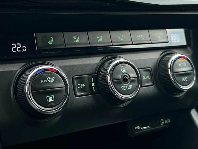 Черный Шкода Октавия, объемом двигателя 2 л и пробегом 191 тыс. км за 12999 $, фото 16 на Automoto.ua