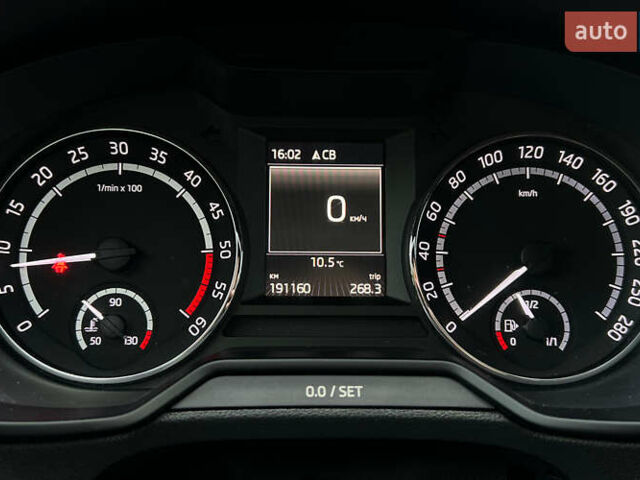 Чорний Шкода Октавія, об'ємом двигуна 1.97 л та пробігом 191 тис. км за 12999 $, фото 14 на Automoto.ua