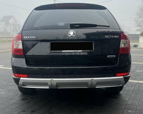 Черный Шкода Октавия, объемом двигателя 1.97 л и пробегом 303 тыс. км за 14800 $, фото 5 на Automoto.ua