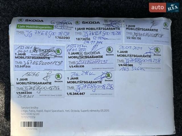 Черный Шкода Октавия, объемом двигателя 1.6 л и пробегом 227 тыс. км за 13200 $, фото 43 на Automoto.ua
