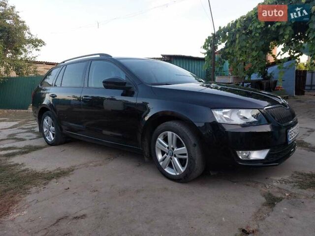 Черный Шкода Октавия, объемом двигателя 1.6 л и пробегом 245 тыс. км за 11000 $, фото 5 на Automoto.ua