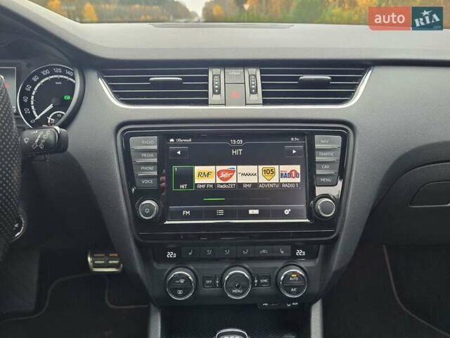 Черный Шкода Октавия, объемом двигателя 2 л и пробегом 212 тыс. км за 16599 $, фото 60 на Automoto.ua