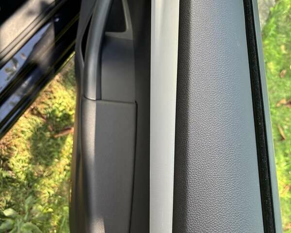 Черный Шкода Октавия, объемом двигателя 1.6 л и пробегом 227 тыс. км за 13200 $, фото 24 на Automoto.ua