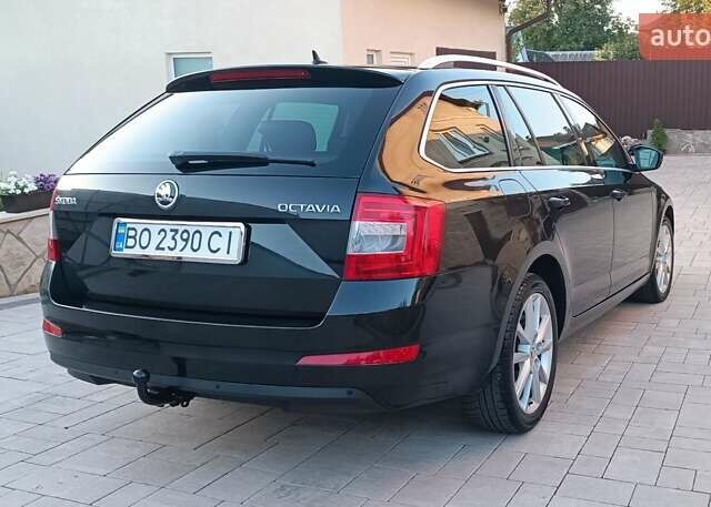 Чорний Шкода Октавія, об'ємом двигуна 1.6 л та пробігом 177 тис. км за 12400 $, фото 4 на Automoto.ua