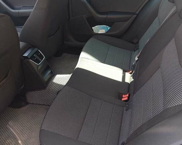 Черный Шкода Октавия, объемом двигателя 1.6 л и пробегом 245 тыс. км за 11000 $, фото 6 на Automoto.ua