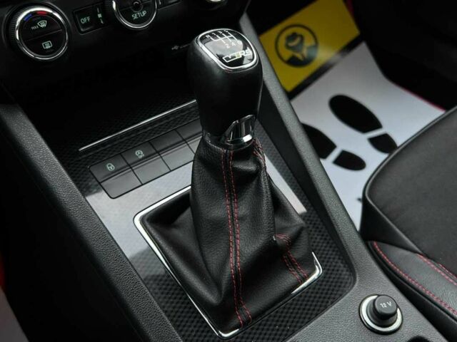 Черный Шкода Октавия, объемом двигателя 2 л и пробегом 191 тыс. км за 12999 $, фото 17 на Automoto.ua