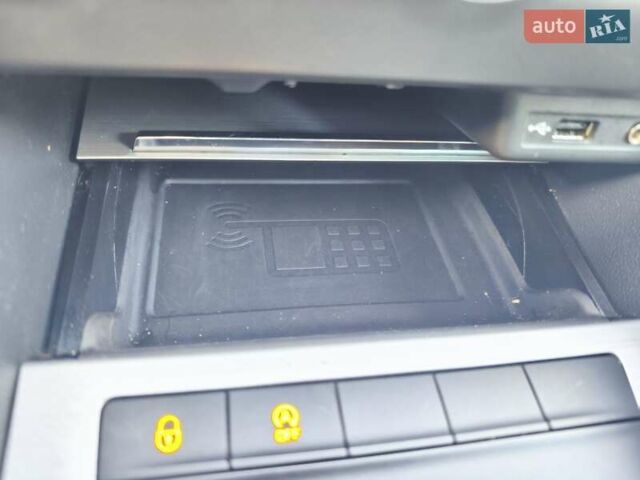 Чорний Шкода Октавія, об'ємом двигуна 1.6 л та пробігом 260 тис. км за 11300 $, фото 46 на Automoto.ua