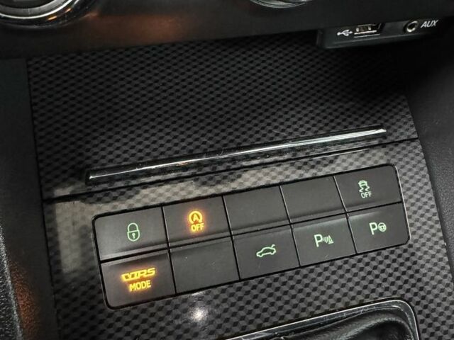 Чорний Шкода Октавія, об'ємом двигуна 2 л та пробігом 187 тис. км за 13700 $, фото 18 на Automoto.ua