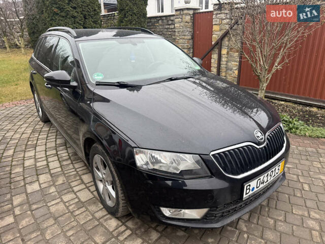 Черный Шкода Октавия, объемом двигателя 2 л и пробегом 278 тыс. км за 12900 $, фото 1 на Automoto.ua