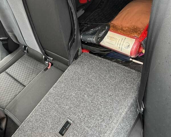 Чорний Шкода Октавія, об'ємом двигуна 1.6 л та пробігом 245 тис. км за 11500 $, фото 5 на Automoto.ua