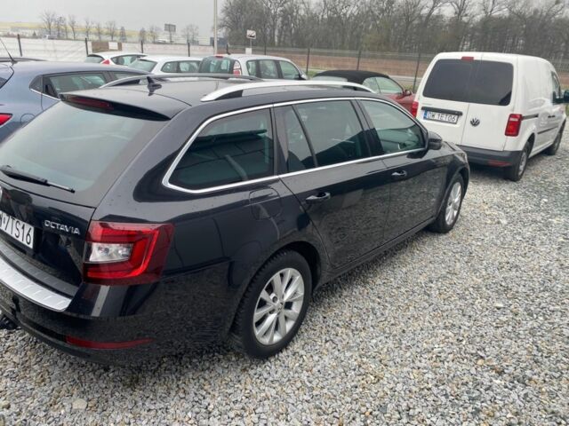 Чорний Шкода Октавія, об'ємом двигуна 2 л та пробігом 170 тис. км за 5200 $, фото 2 на Automoto.ua