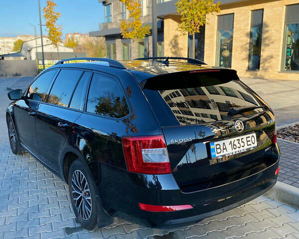 Чорний Шкода Октавія, об'ємом двигуна 1.6 л та пробігом 216 тис. км за 9500 $, фото 5 на Automoto.ua
