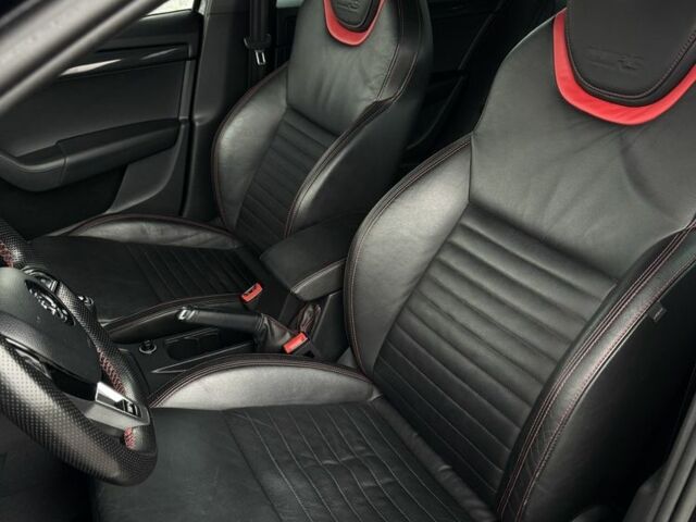 Чорний Шкода Октавія, об'ємом двигуна 2 л та пробігом 187 тис. км за 13700 $, фото 5 на Automoto.ua