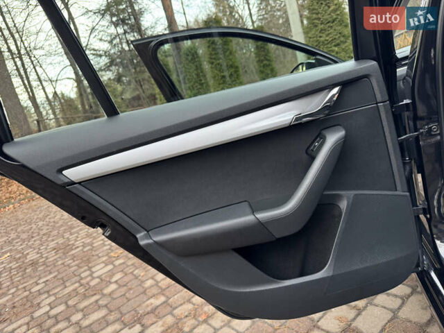 Черный Шкода Октавия, объемом двигателя 1.6 л и пробегом 228 тыс. км за 11999 $, фото 99 на Automoto.ua