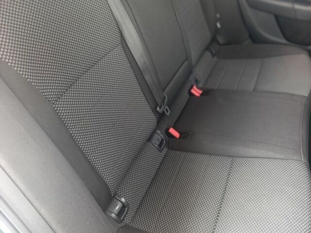 Черный Шкода Октавия, объемом двигателя 2 л и пробегом 213 тыс. км за 10800 $, фото 7 на Automoto.ua