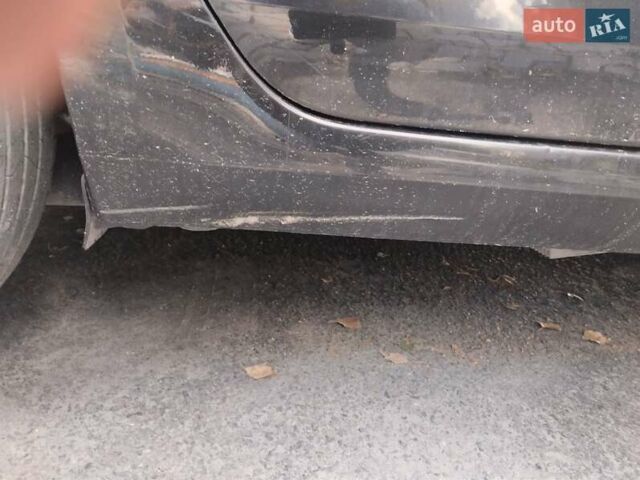 Черный Шкода Октавия, объемом двигателя 1.6 л и пробегом 249 тыс. км за 11000 $, фото 9 на Automoto.ua
