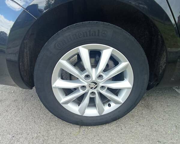 Черный Шкода Октавия, объемом двигателя 1.97 л и пробегом 300 тыс. км за 11500 $, фото 17 на Automoto.ua