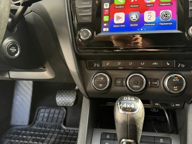 Чорний Шкода Октавія, об'ємом двигуна 2 л та пробігом 300 тис. км за 12500 $, фото 8 на Automoto.ua