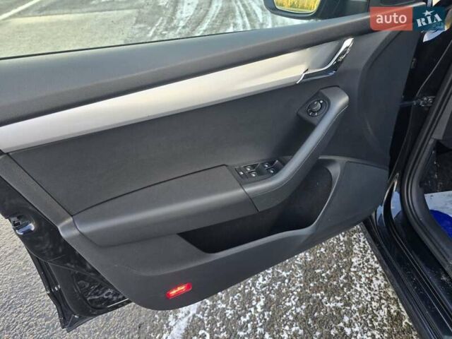 Черный Шкода Октавия, объемом двигателя 2 л и пробегом 233 тыс. км за 14299 $, фото 23 на Automoto.ua