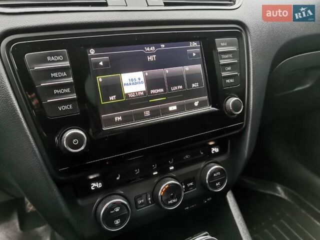 Чорний Шкода Октавія, об'ємом двигуна 1.97 л та пробігом 269 тис. км за 12700 $, фото 26 на Automoto.ua