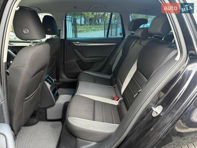 Черный Шкода Октавия, объемом двигателя 1.97 л и пробегом 288 тыс. км за 12900 $, фото 22 на Automoto.ua