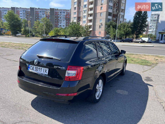 Черный Шкода Октавия, объемом двигателя 1.6 л и пробегом 326 тыс. км за 13000 $, фото 13 на Automoto.ua