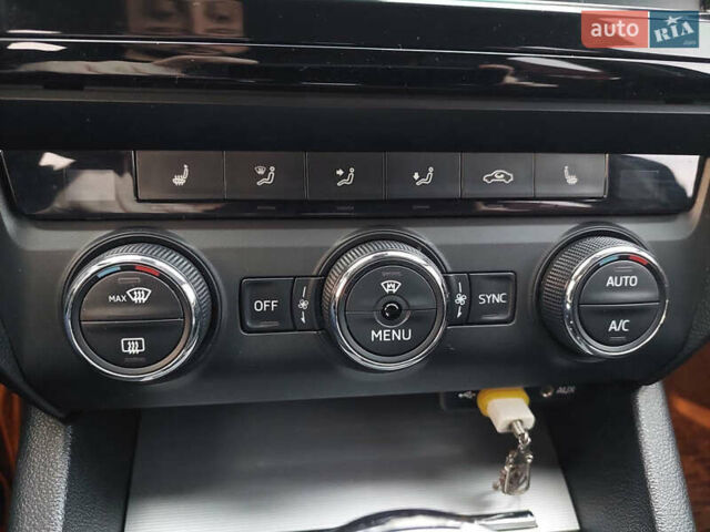 Чорний Шкода Октавія, об'ємом двигуна 2 л та пробігом 298 тис. км за 13000 $, фото 33 на Automoto.ua