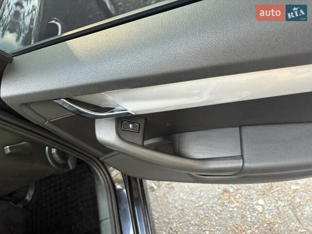 Чорний Шкода Октавія, об'ємом двигуна 1.6 л та пробігом 263 тис. км за 11200 $, фото 17 на Automoto.ua