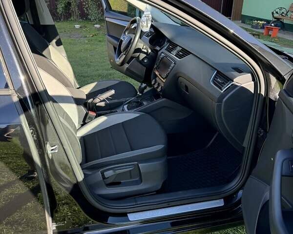 Черный Шкода Октавия, объемом двигателя 1.97 л и пробегом 297 тыс. км за 12700 $, фото 6 на Automoto.ua