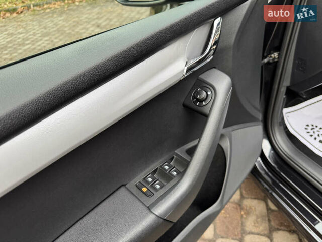 Черный Шкода Октавия, объемом двигателя 1.6 л и пробегом 228 тыс. км за 11999 $, фото 72 на Automoto.ua