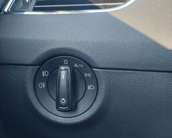 Черный Шкода Октавия, объемом двигателя 1.97 л и пробегом 332 тыс. км за 12900 $, фото 9 на Automoto.ua