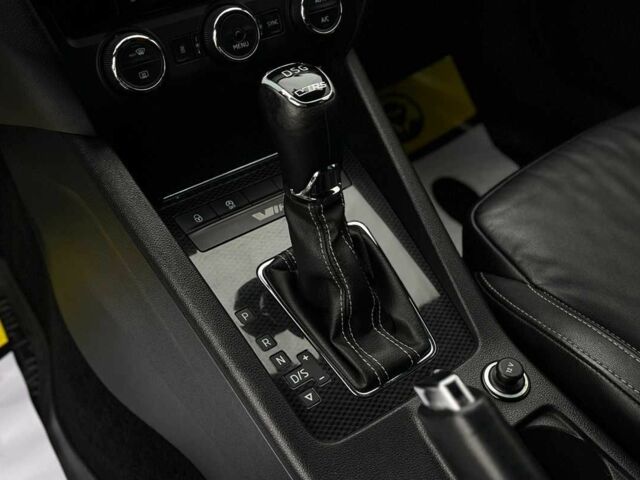 Черный Шкода Октавия, объемом двигателя 0 л и пробегом 258 тыс. км за 15700 $, фото 20 на Automoto.ua