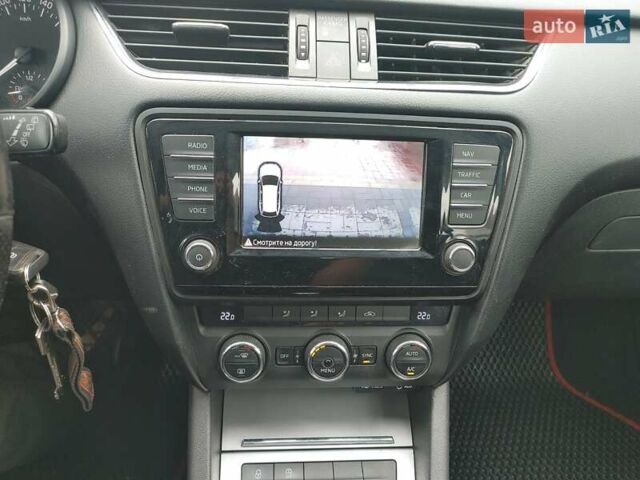 Чорний Шкода Октавія, об'ємом двигуна 1.6 л та пробігом 205 тис. км за 8500 $, фото 9 на Automoto.ua