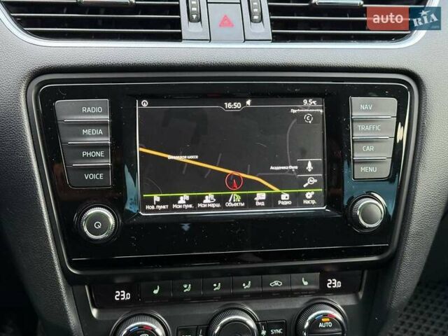 Черный Шкода Октавия, объемом двигателя 1.97 л и пробегом 288 тыс. км за 12900 $, фото 36 на Automoto.ua