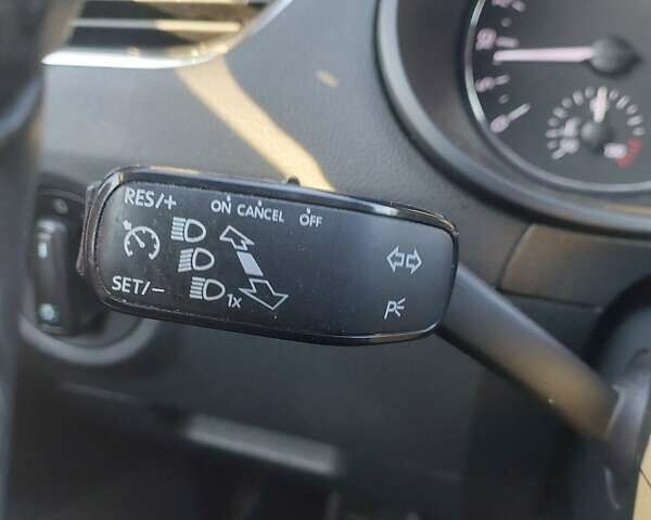 Черный Шкода Октавия, объемом двигателя 1.97 л и пробегом 332 тыс. км за 12900 $, фото 11 на Automoto.ua