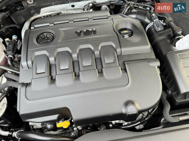 Черный Шкода Октавия, объемом двигателя 1.6 л и пробегом 228 тыс. км за 11999 $, фото 113 на Automoto.ua