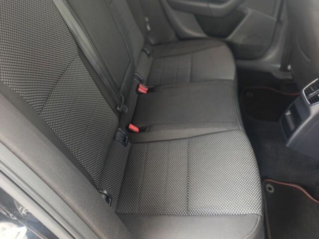 Черный Шкода Октавия, объемом двигателя 2 л и пробегом 213 тыс. км за 10800 $, фото 5 на Automoto.ua