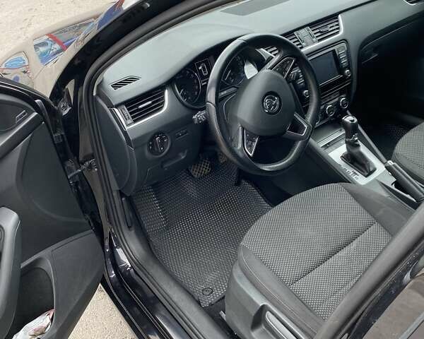 Шкода Октавия 2016 в Виннице на Automoto.ua Черный Шкода Октавия, объемом двигателя 1.6 л и пробегом 244 тыс. км за 12300 $, фото 1 на Automoto.ua