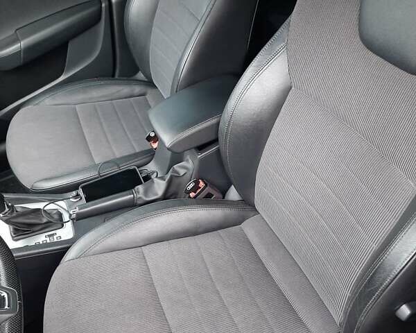 Шкода Октавия 2016 в Киеве на Automoto.ua Черный Шкода Октавия, объемом двигателя 2 л и пробегом 217 тыс. км за 13100 $, фото 13 на Automoto.ua