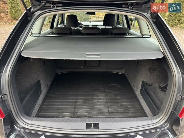 Чорний Шкода Октавія, об'ємом двигуна 1.6 л та пробігом 228 тис. км за 11899 $, фото 111 на Automoto.ua