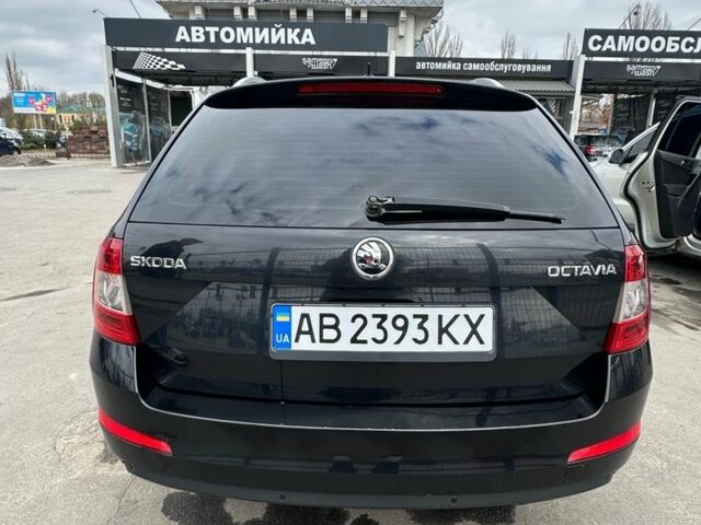 Чорний Шкода Октавія, об'ємом двигуна 2 л та пробігом 287 тис. км за 13500 $, фото 7 на Automoto.ua