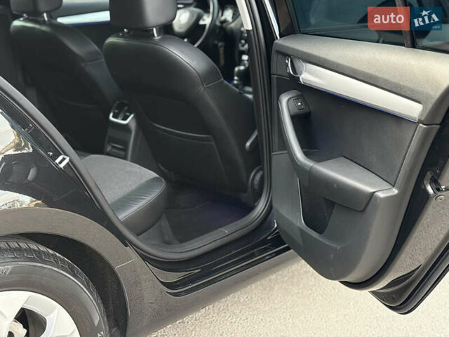 Черный Шкода Октавия, объемом двигателя 1.97 л и пробегом 247 тыс. км за 14399 $, фото 40 на Automoto.ua