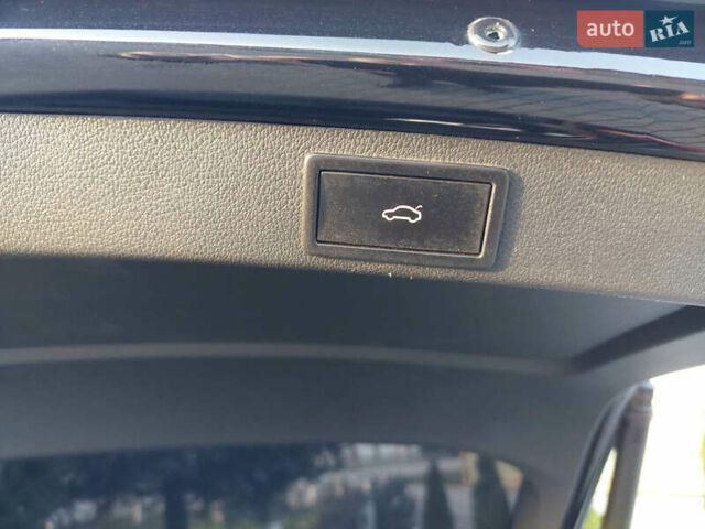 Чорний Шкода Октавія, об'ємом двигуна 2 л та пробігом 298 тис. км за 13000 $, фото 32 на Automoto.ua