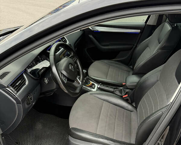 Черный Шкода Октавия, объемом двигателя 1.6 л и пробегом 250 тыс. км за 13999 $, фото 9 на Automoto.ua