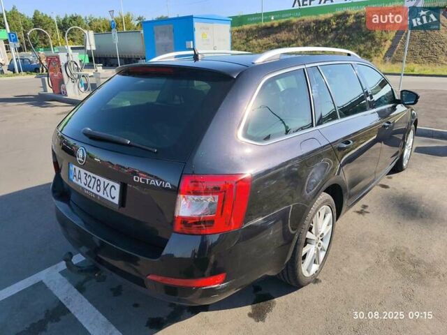 Черный Шкода Октавия, объемом двигателя 1.6 л и пробегом 238 тыс. км за 11799 $, фото 7 на Automoto.ua