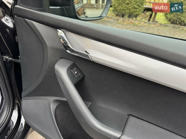 Черный Шкода Октавия, объемом двигателя 1.6 л и пробегом 228 тыс. км за 11999 $, фото 90 на Automoto.ua