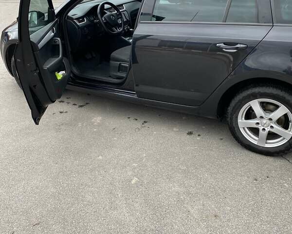 Шкода Октавия 2016 в Виннице на Automoto.ua Черный Шкода Октавия, объемом двигателя 1.6 л и пробегом 244 тыс. км за 12300 $, фото 6 на Automoto.ua