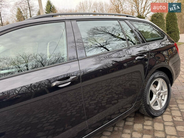 Чорний Шкода Октавія, об'ємом двигуна 1.6 л та пробігом 228 тис. км за 11899 $, фото 35 на Automoto.ua